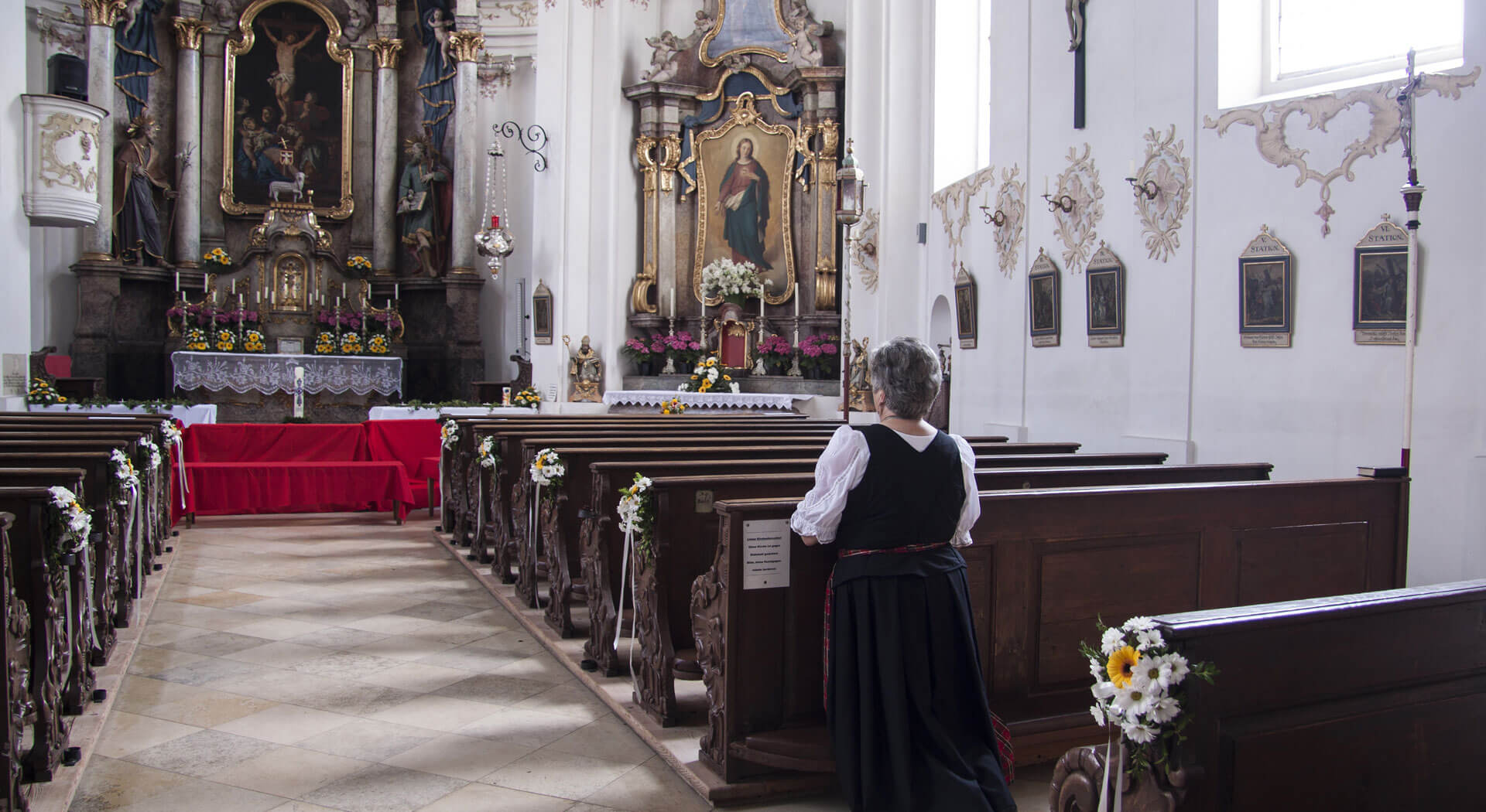 Many people, many souls, one church, one Lord